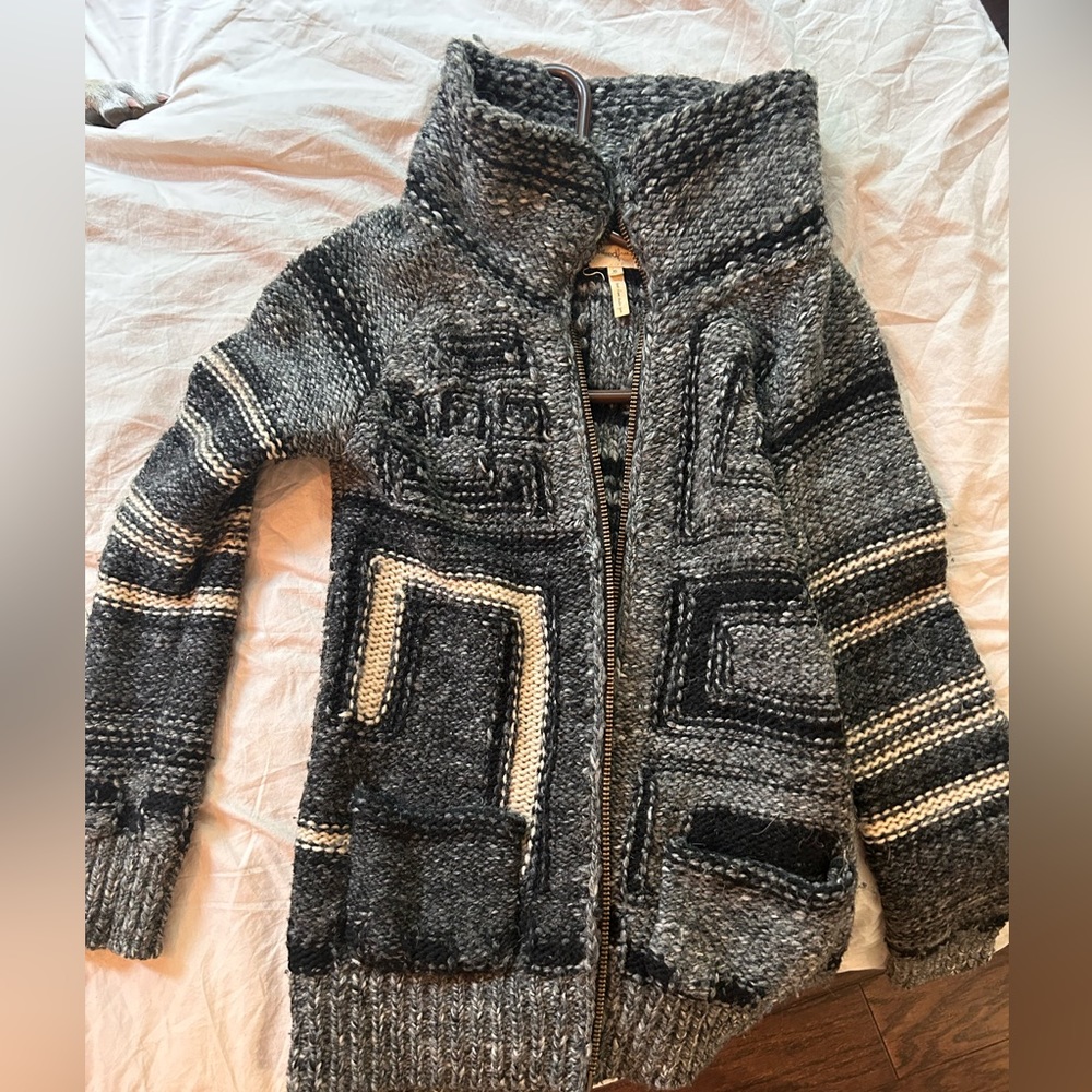 Wilfred Free Cowichan Sweater